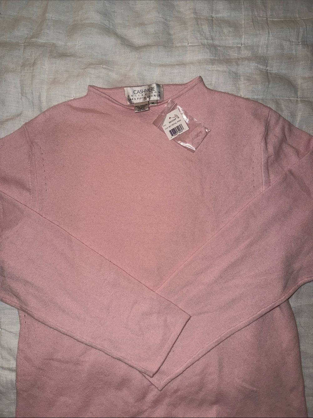Saks Fifth Avenue Pink Cashmere Sweater cashmere collection